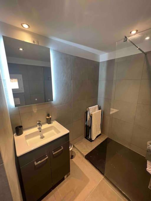 Magnifique T3 Duplex Apartment Aubagne Bagian luar foto